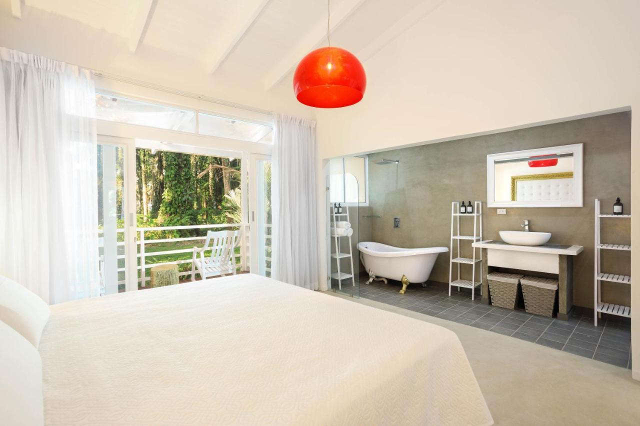 Gigi Brown Villa Paparazzi Beachfront Puerto Viejo de Talamanca Luaran gambar